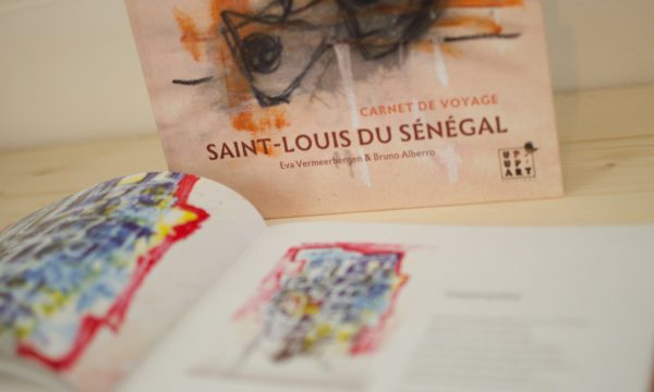 Livre " Carnet de voyage -  Saint Louis du Sénégal " – Image 2
